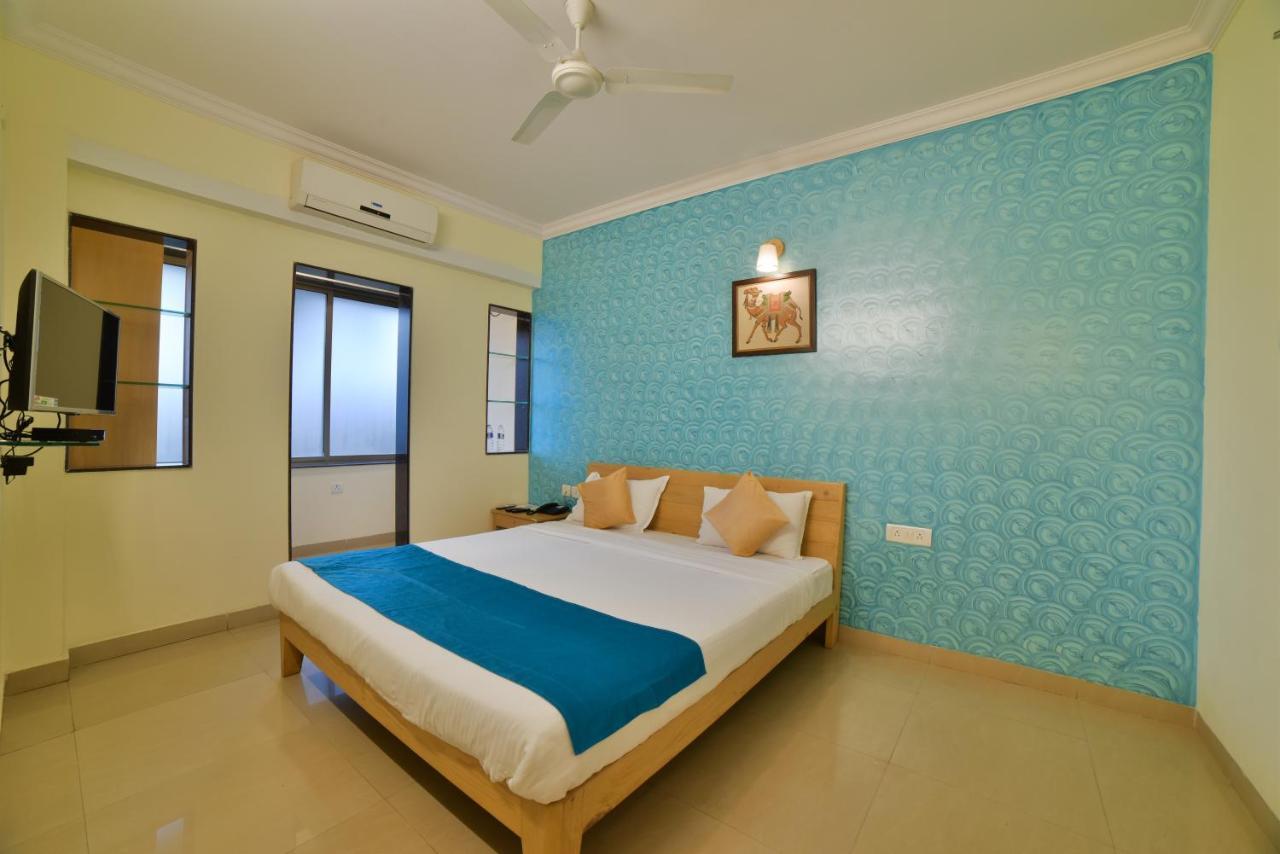 Palm Air By Goa Stays Panaji Extérieur photo