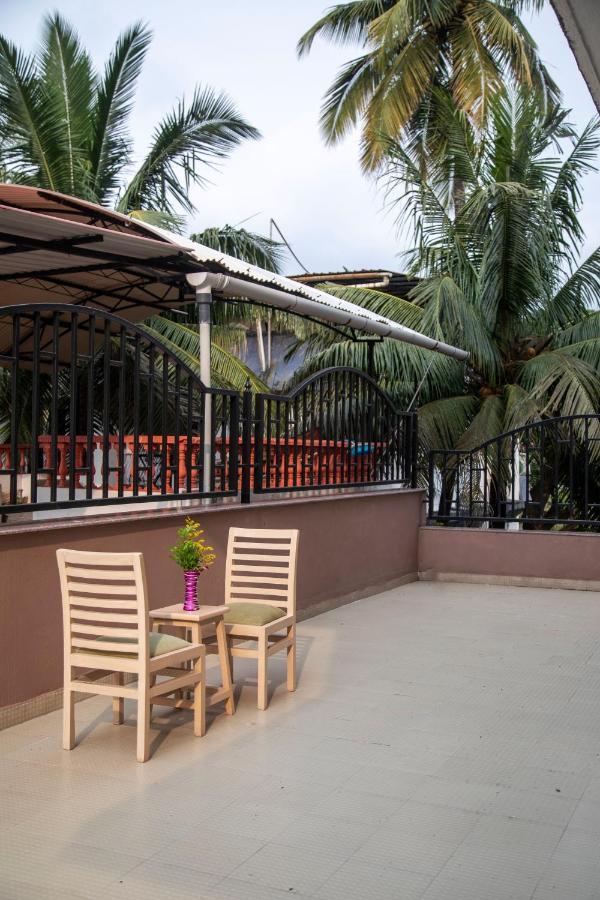 Palm Air By Goa Stays Panaji Extérieur photo